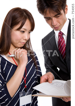 Business woman to consult with seniors 754955