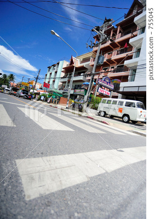 Phuket · Patong Town 755045