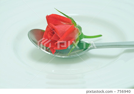 Roll with teaspoon Roll with teaspoon 756940