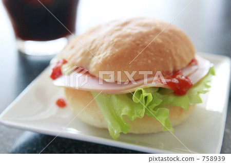 火腿沙漢堡（加冰咖啡......） 758939