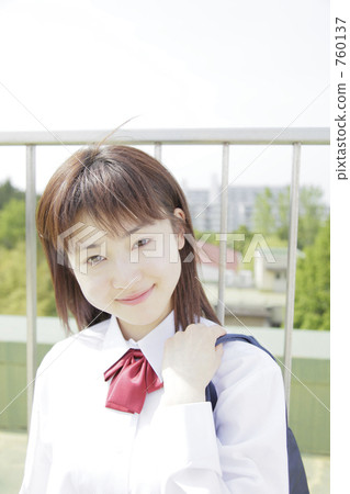 高中女生 760137