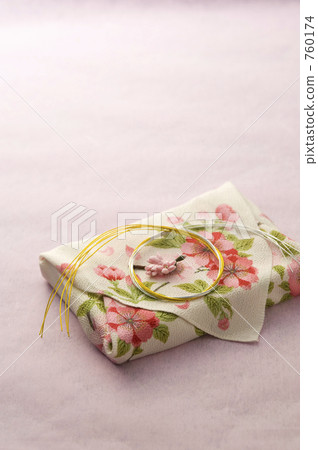 gift  760174