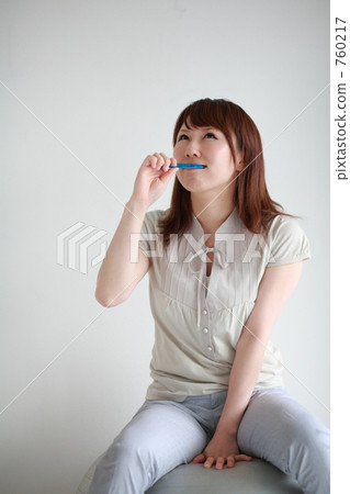牙膏 牙膏 760217