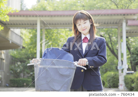 high school girl 760434