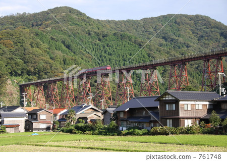 伊巴鐵橋 伊巴鐵橋 761748