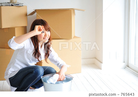 Preparing for a new life in spring | Packing and cleaning the room 765643