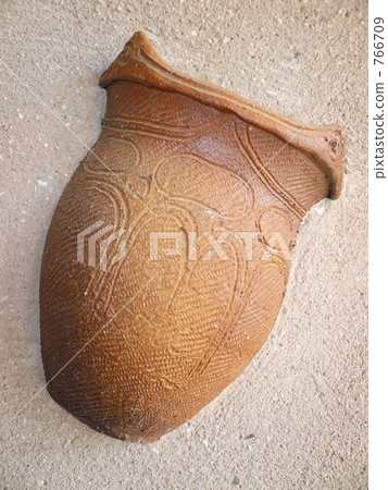 Jomon pottery (replica) 766709