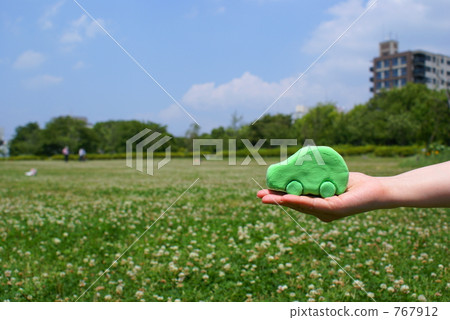生態汽車圖像(藍天 - 公園) 生態汽車圖像(藍天 - 公園) 767912