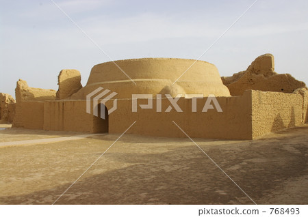 Takashi Fortress Takashi Fortress 768493