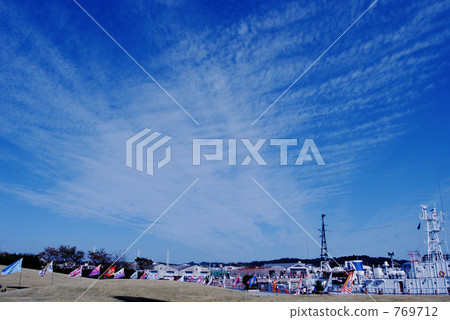 Sky and cloud at Onahama Port Sky and cloud at Onahama Port 769712