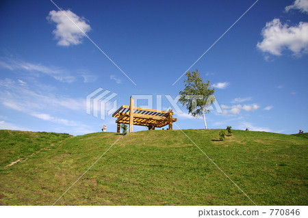 Shinraku no Oka Shinraku no Oka 770846