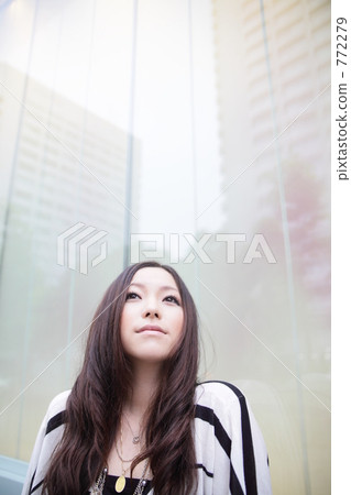 人物 年輕人 女生 772279