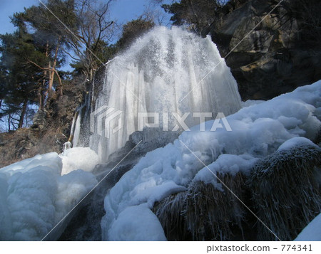 Otome Falls Otome Falls 774341