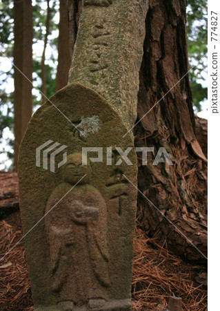 Daishi的Jizo Daishi的Jizo 774827