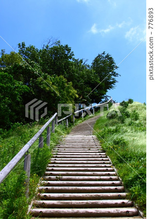 Stairs leading to the sky Stairs leading to the sky 776893