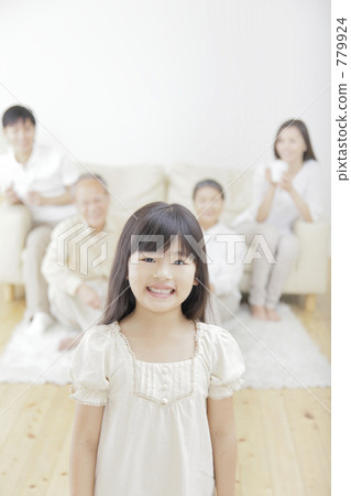 little child, daughter, grandchild 779924