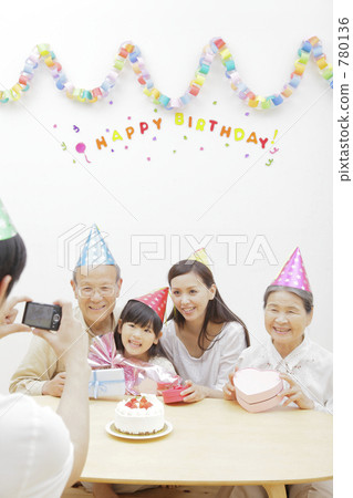 grandchild, grandchildren, little child 780136