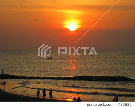庫塔海灘 夕陽 沙灘 786689