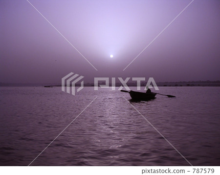 Dusk of Ganges Dusk of Ganges 787579