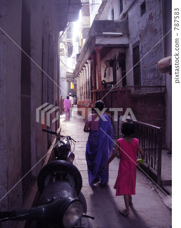 Streets of Varanasi Streets of Varanasi 787583