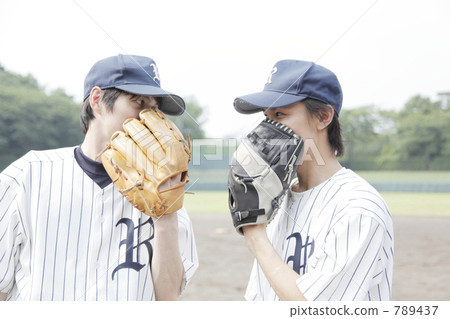 baseball, baseballs, person 789437