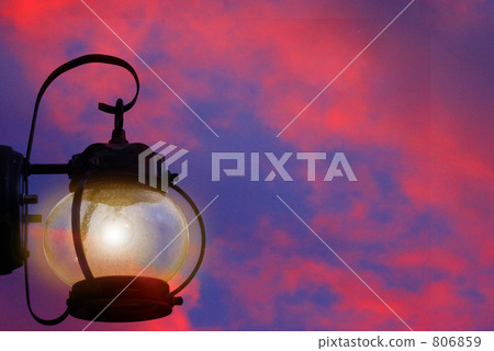 當燈亮起時 806859