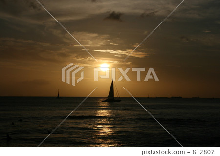 Dusk of Honolulu Dusk of Honolulu 812807