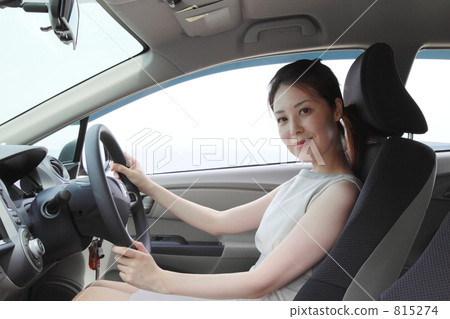 Women in the driver's seat 815274
