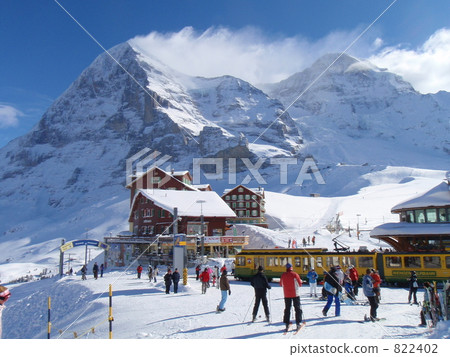 靠近瑞士的Kleine Scheideg 靠近瑞士的Kleine Scheideg 822402