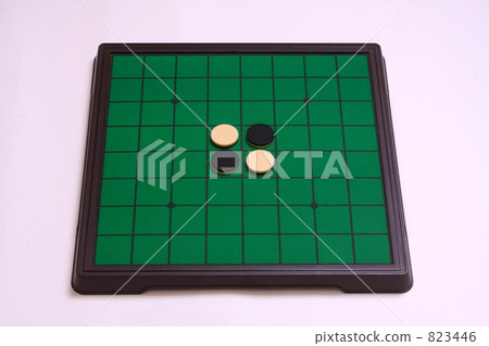 奧賽羅的初始位置斜視 奧賽羅的初始位置斜視 823446