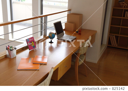 Study desk for children's room Study desk for children's room 825142