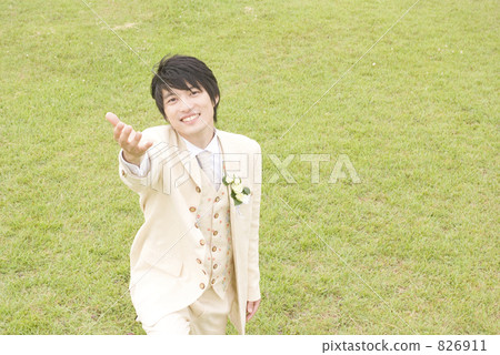 one man, facade, solitary 826911