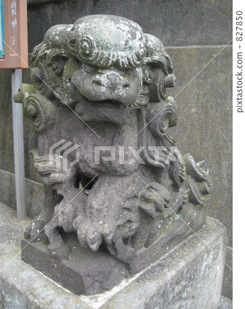 Shinto shrine 827850