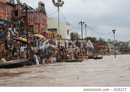 Ganges River 828237