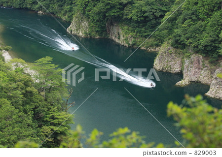 Yamakita河的噴氣滑雪 829003