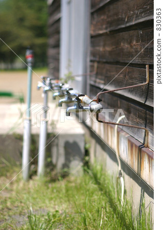 School water supply 830363