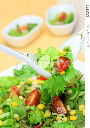 A salad 832561