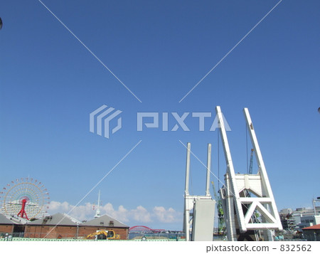 Kobe Harborland's Haneko Bridge 832562