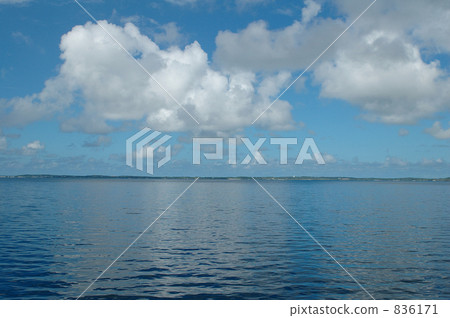 海面 海 大海 836171