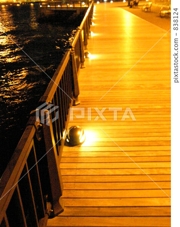 boardwalk, verny park, yokosuka 838124