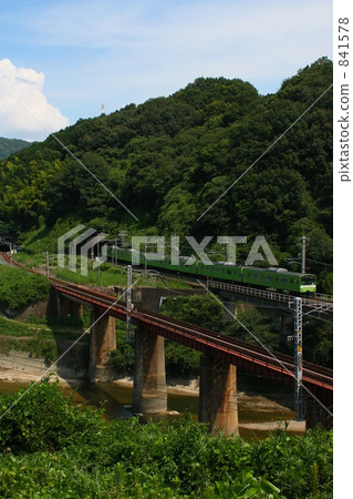 大和線穿過高田和高田健兒之間的大和河 大和線穿過高田和高田健兒之間的大和河 841578