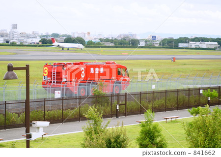 大型化學消防車 841662
