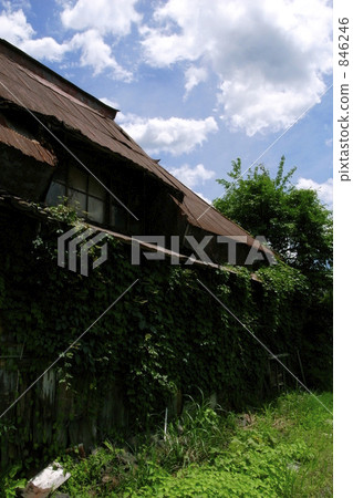 Old houses Old houses 846246