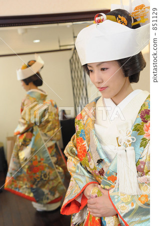 hairpiece, bride's head-dress, ceremony according to shinto rites (wedding) 851129