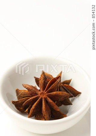 Star anise 854132