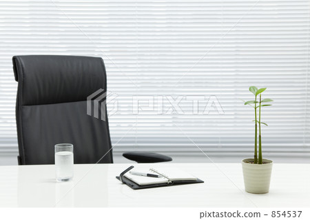 Office desk Office desk 854537
