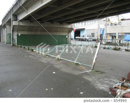 Tornado damage 4 854993