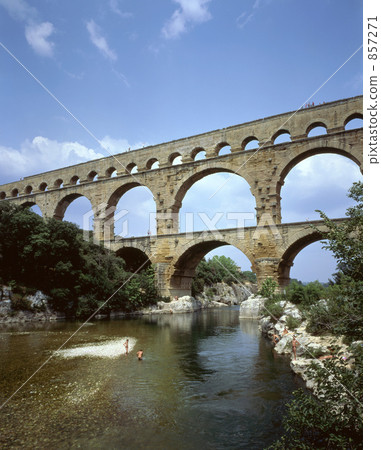 World Heritage Site Pon Dugar _ France 857271