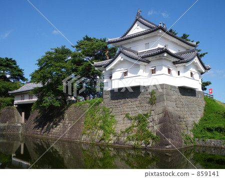 Shibata castle Tatsumi oar and facade 859141