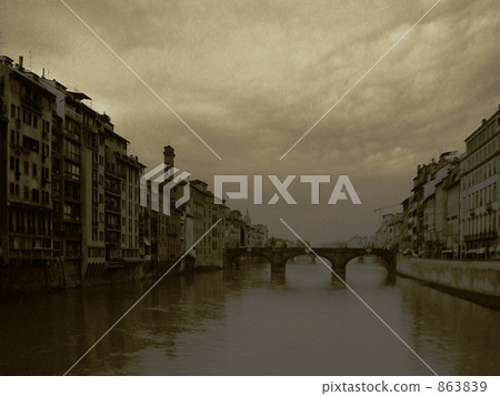 Arno River (Sepia) I saw from Florence Vecchio Bridge 863839